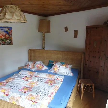 With 1 Bedroom Casa de Férias