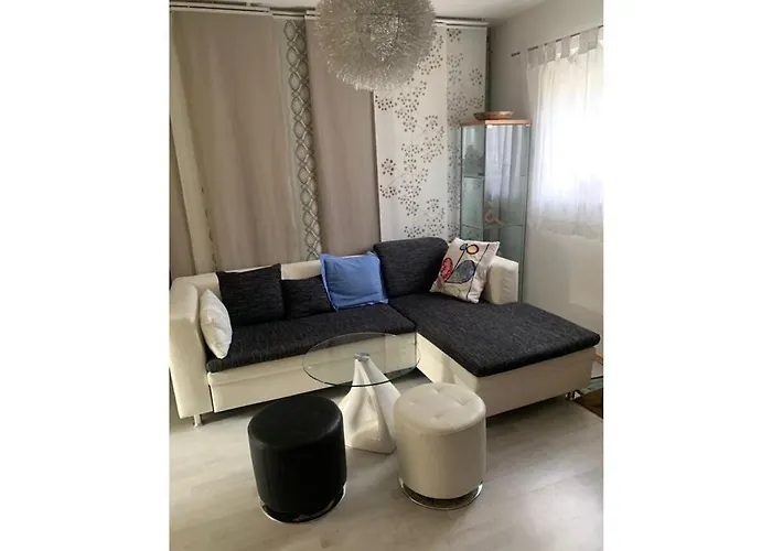 Holiday home With 1 Bedroom *