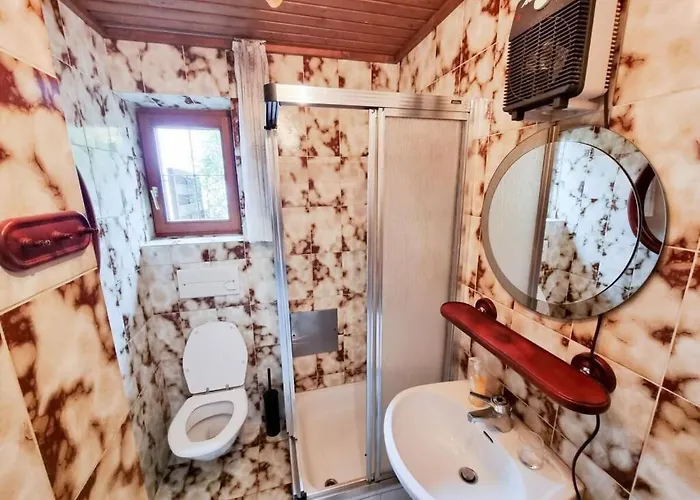 With 1 Bedroom Holiday home *